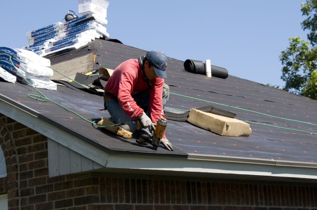 Emergency Roof Repair in Prospect, CT