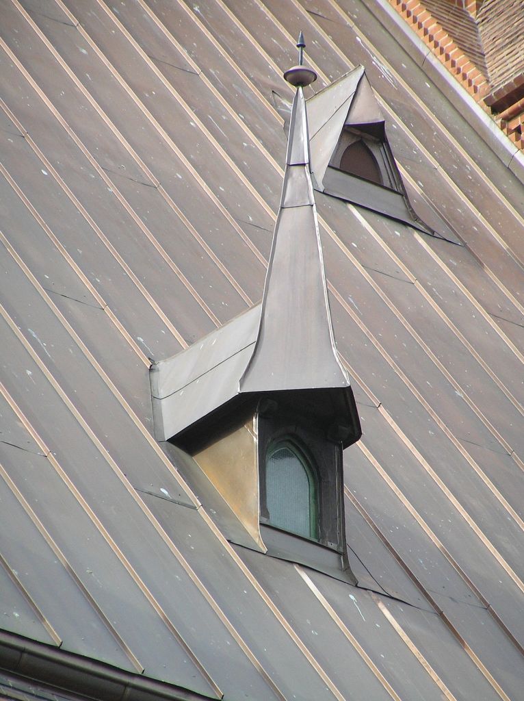 Emergency Roof Repair in Redding Center, CT 06875